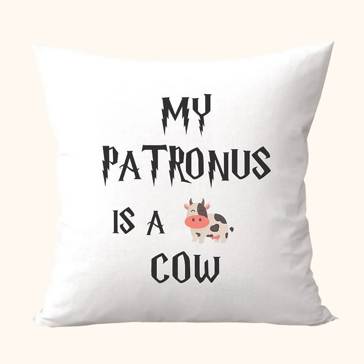 Housse de coussin my patronus is a cow