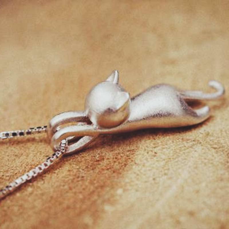 Pendentif chat qui s'accroche en argent véritable - Le Petit Fermier