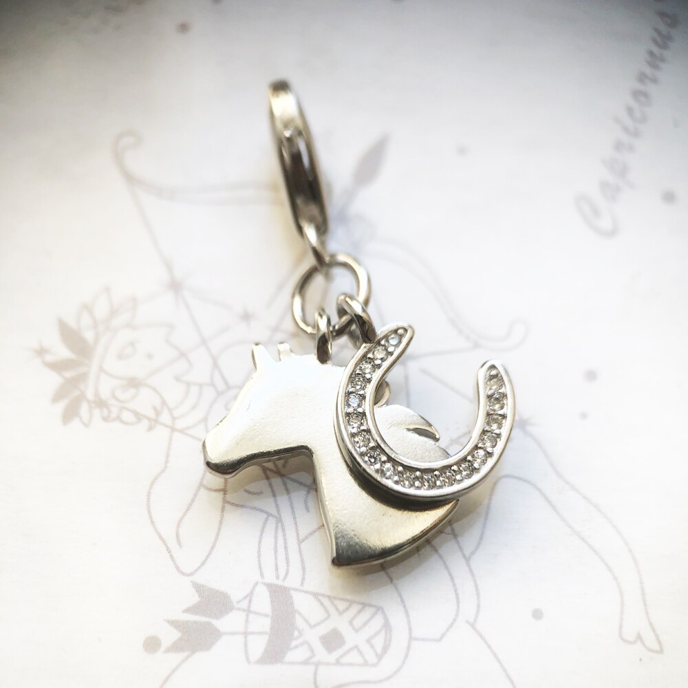 Pendentif cheval or blanc PÉGASE