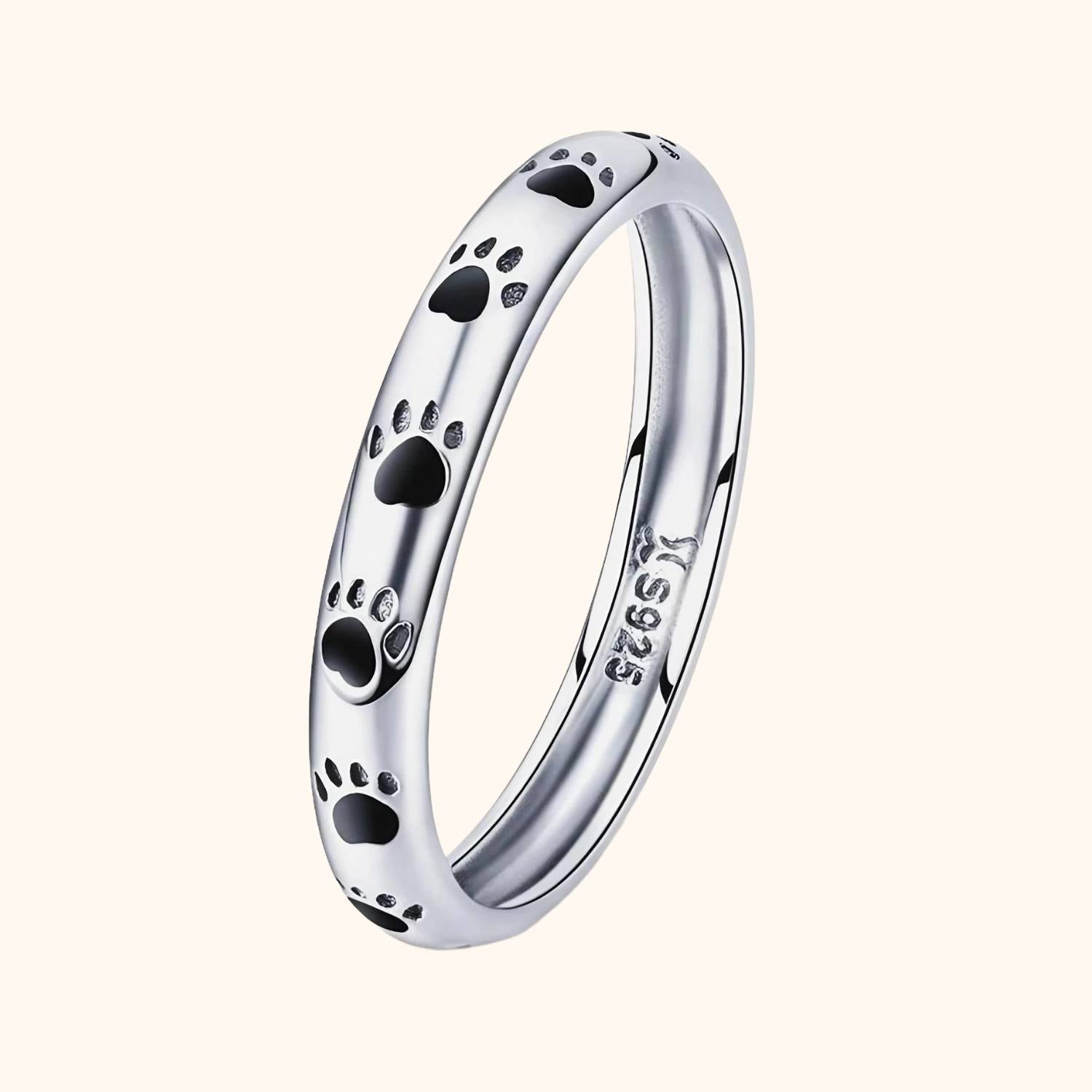 Bague patte de chat noire en argent