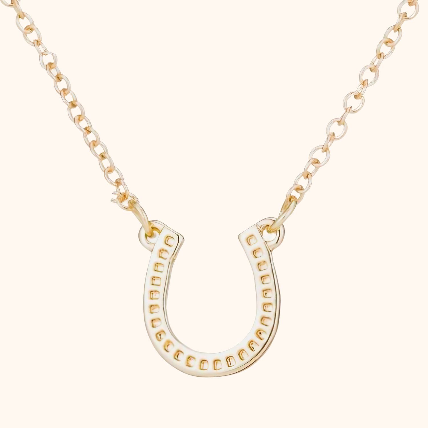 Collier doré fer à cheval
