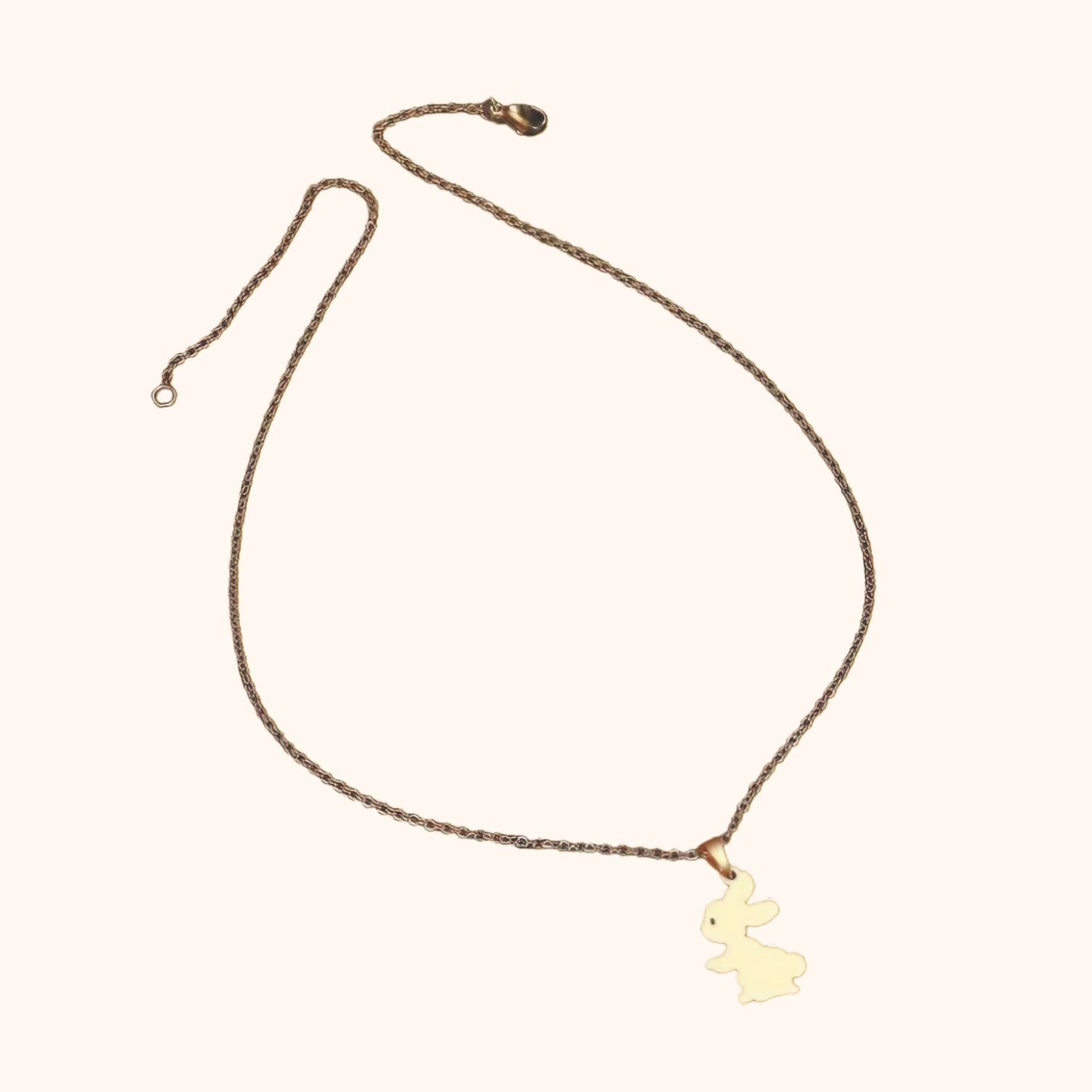 Collier lapin doré