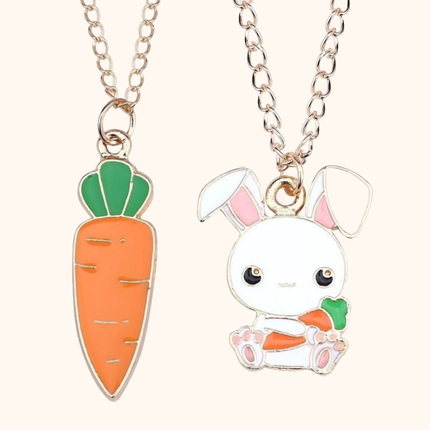 Collier lapin kawaii et sa carotte