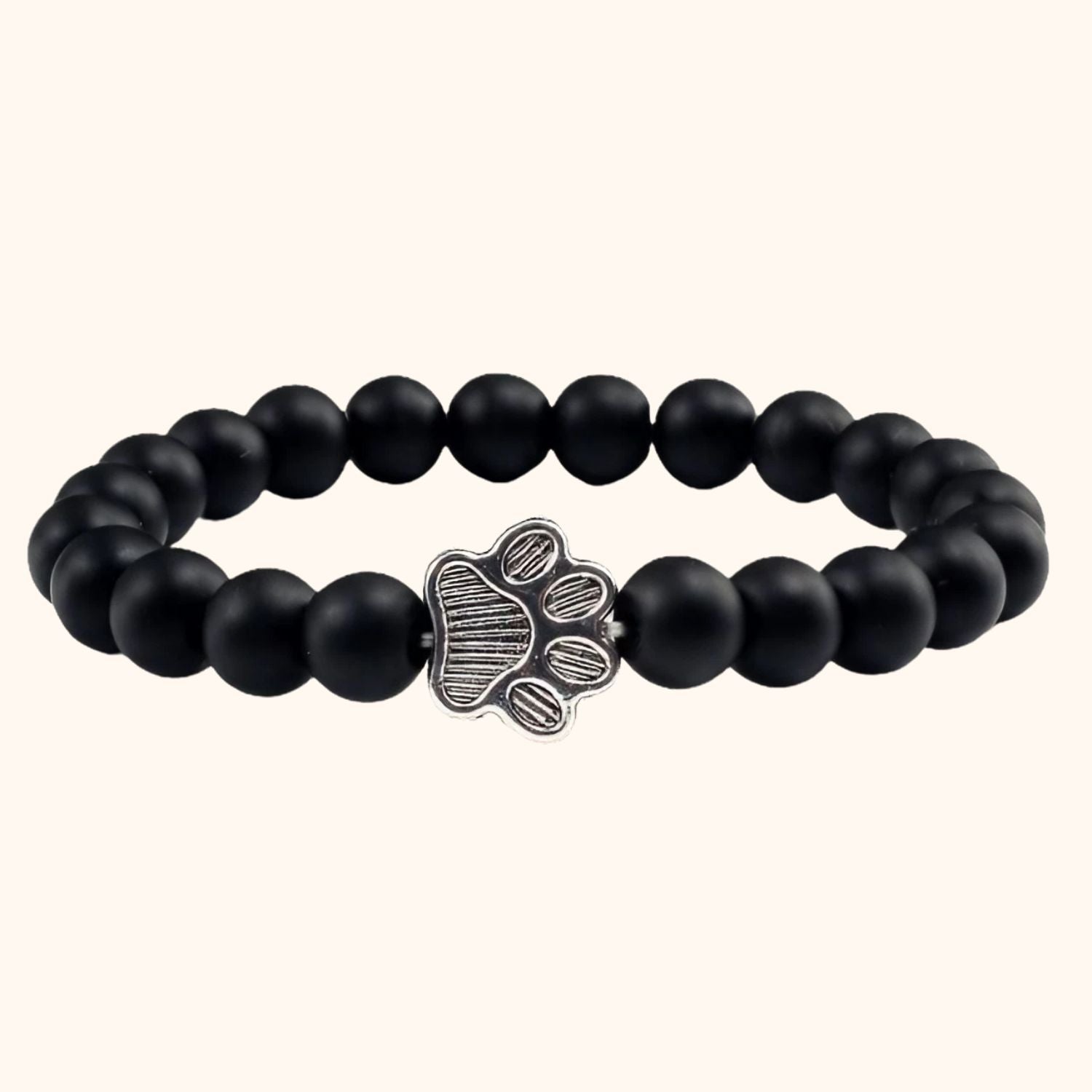 Bracelet patte de chien et perles mates noires