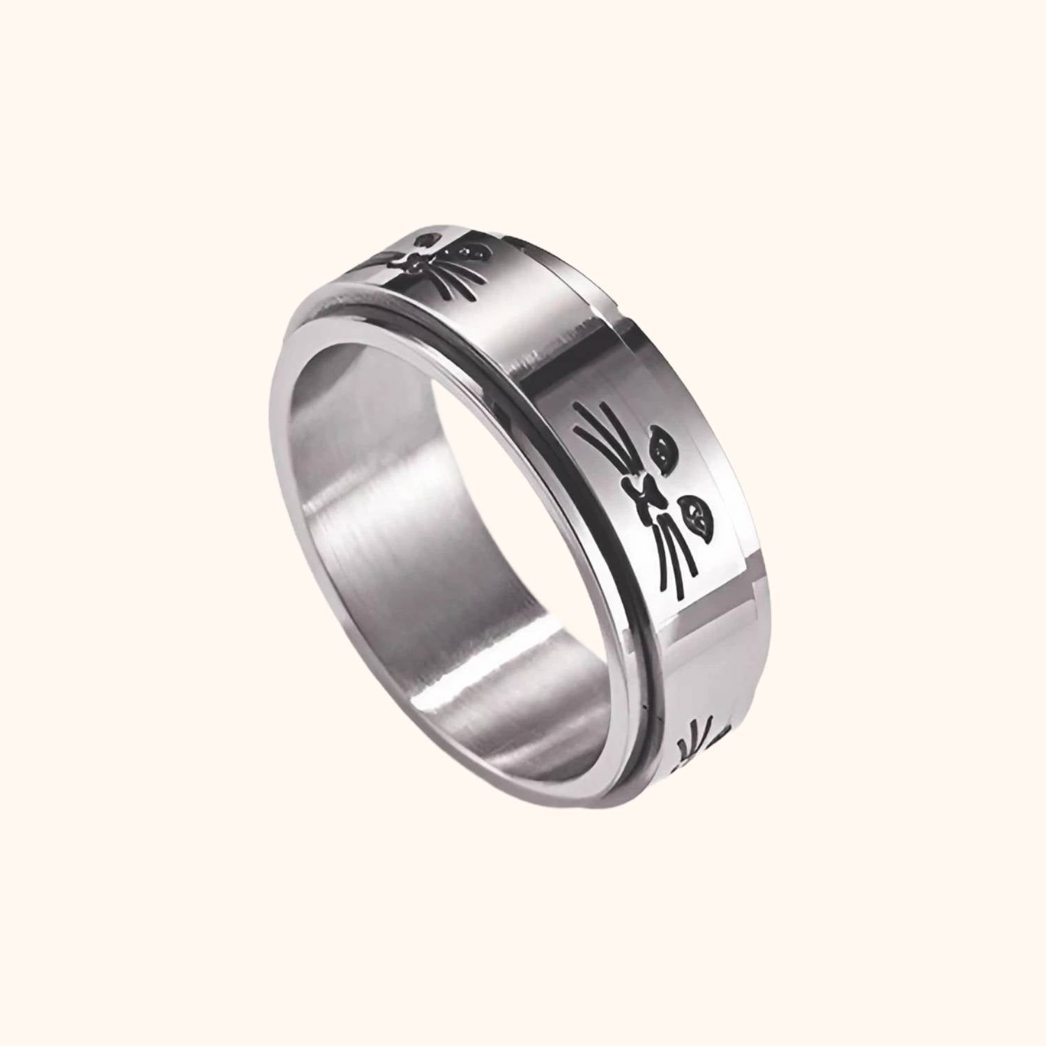 Bague chat spinner argentée