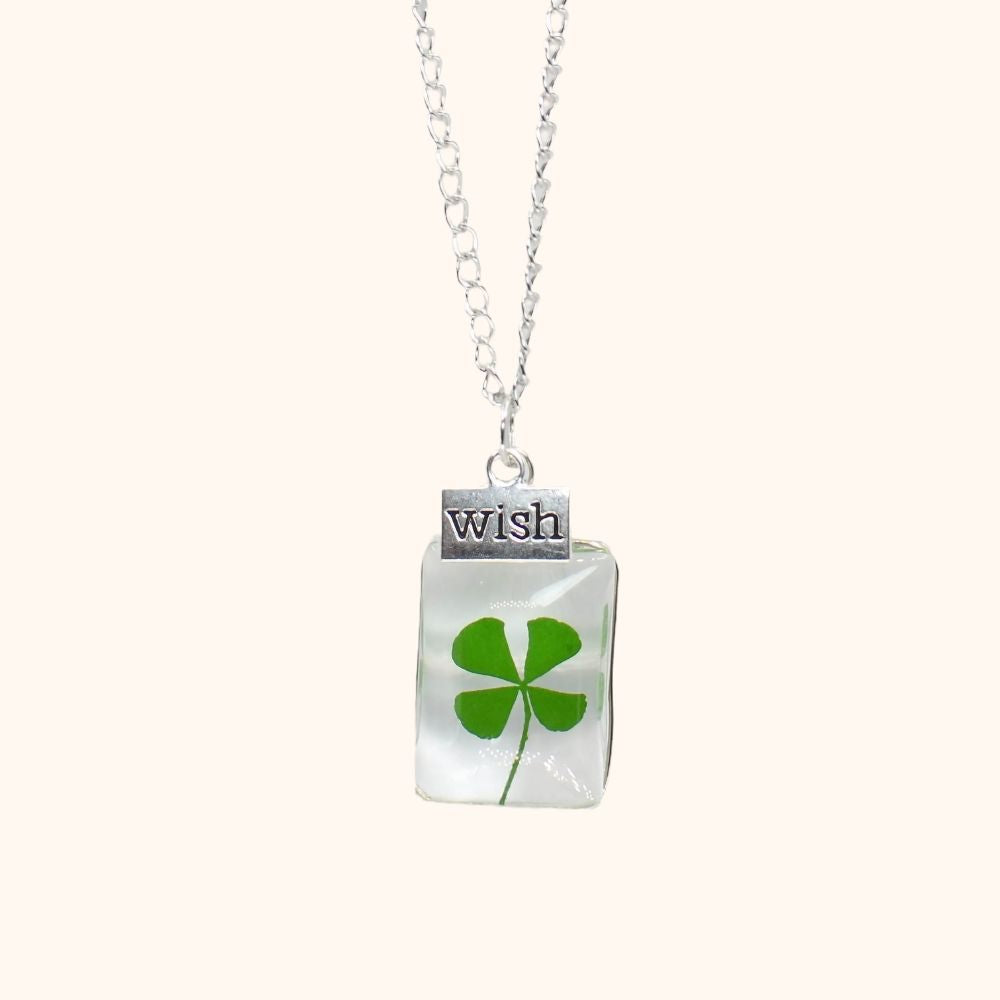 Pendentif trèfle