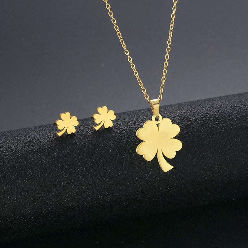 Collier trèfle or
