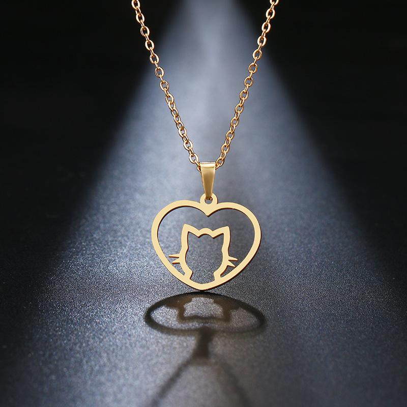 Collier doré chat accompagné d'un cœur - Le Petit Fermier