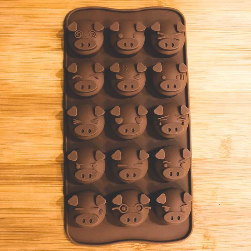 Moule à gâteau cochon en silicone - Le Petit Fermier