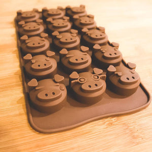 Moule à gâteau cochon en silicone - Le Petit Fermier