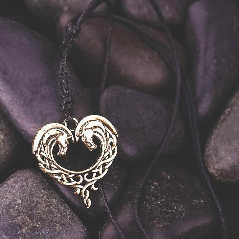 Pendentif celtique chevaux - Le Petit Fermier